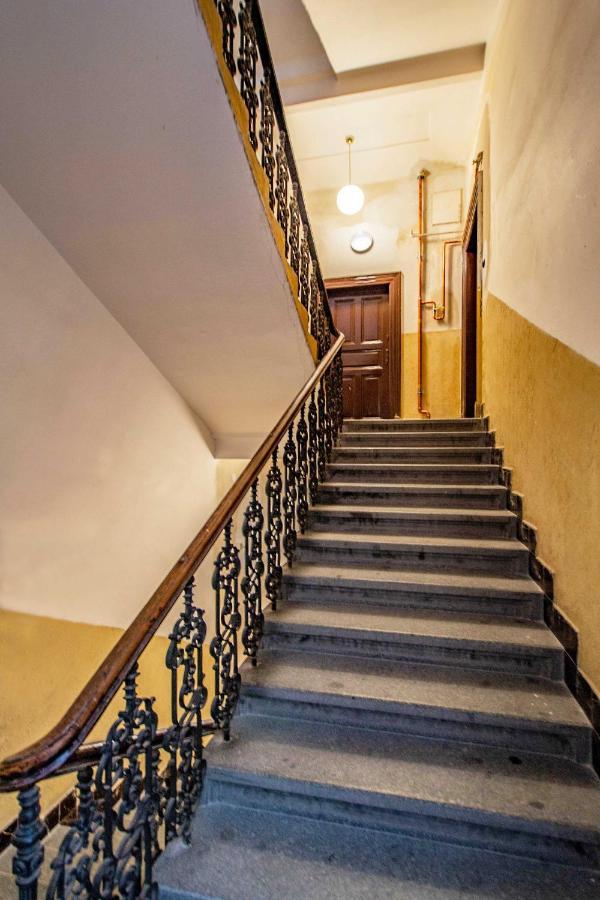 3bdr Oasis In The Heart Of Praga